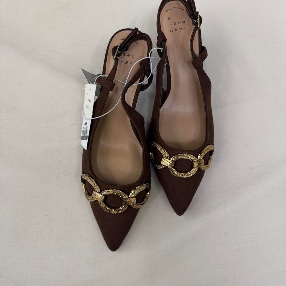 A New Day Brown Pointed-Toe Slingback Heels – Size 6